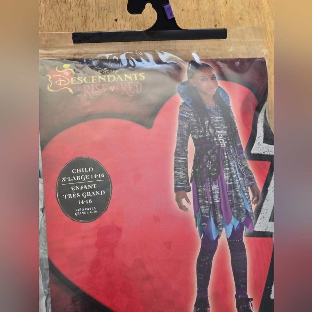 Disney  Descendents   Rise of Red Uliana  Costume  Child  Size  (XL)  14-16